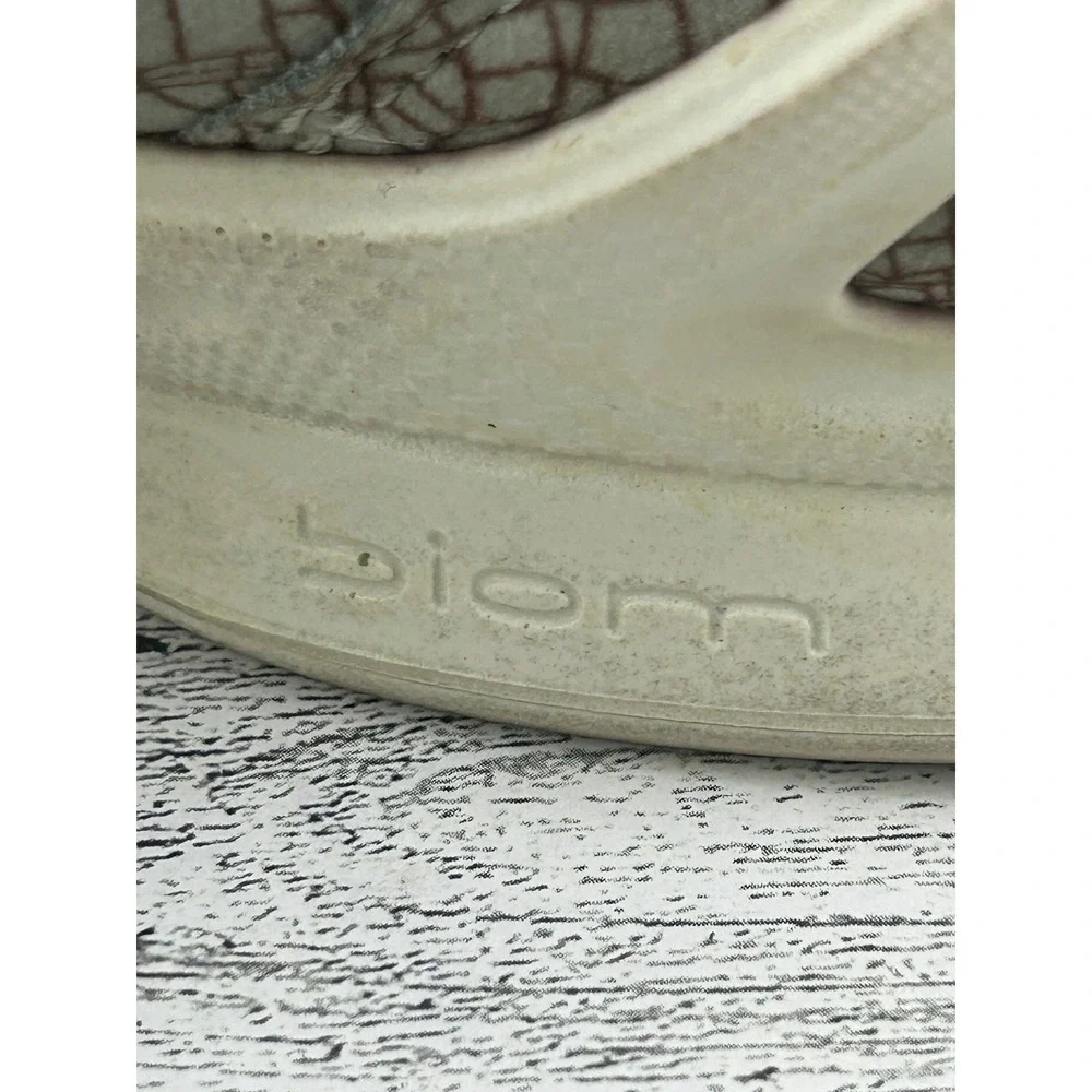 ECCO Biom Women Grey Sage Green Slip On Sneakers Crackle Pattern Sz 38 EU 7.5 US